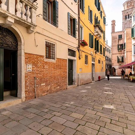 Glass House - Loft 2 Minutes To Rialto Bridge & View Venice Exterior photo