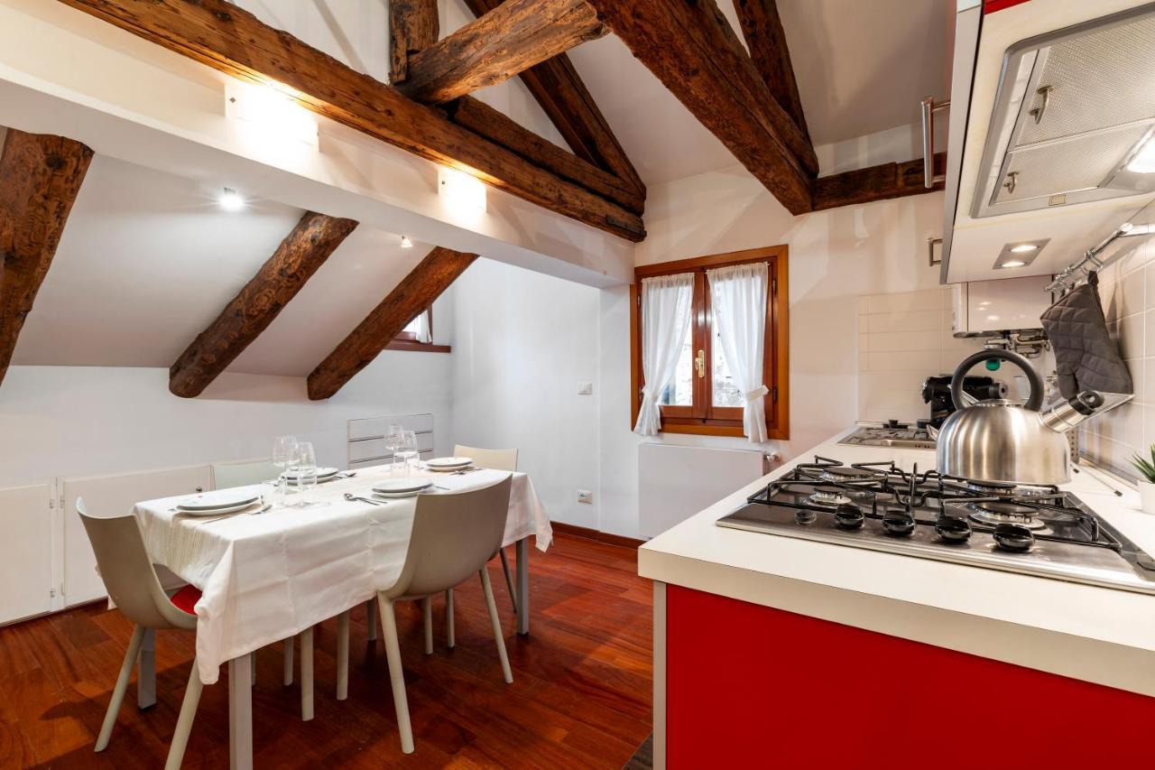 Glass House - Loft 2 Minutes To Rialto Bridge & View Venice Exterior photo