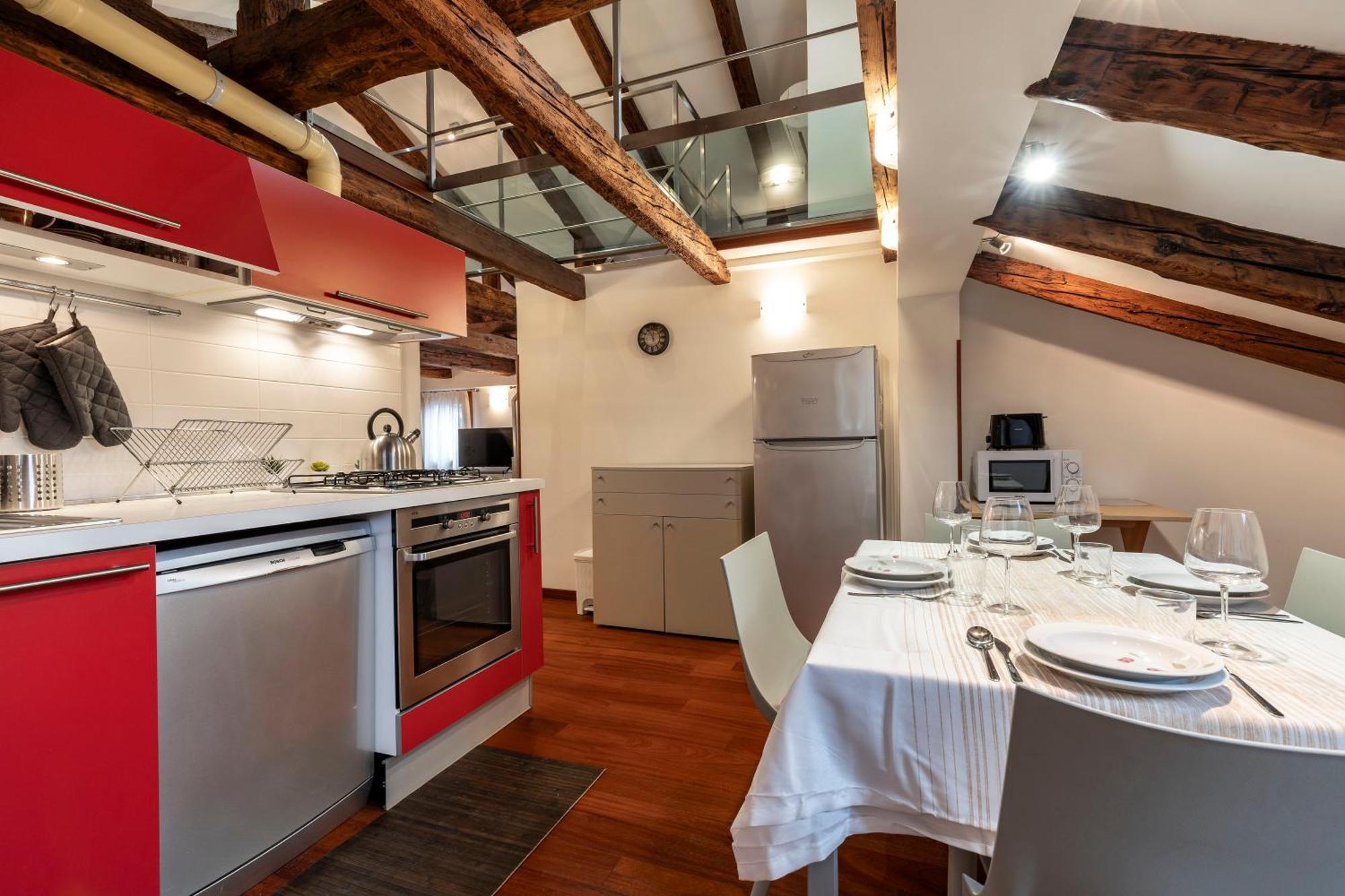Glass House - Loft 2 Minutes To Rialto Bridge & View Venice Exterior photo
